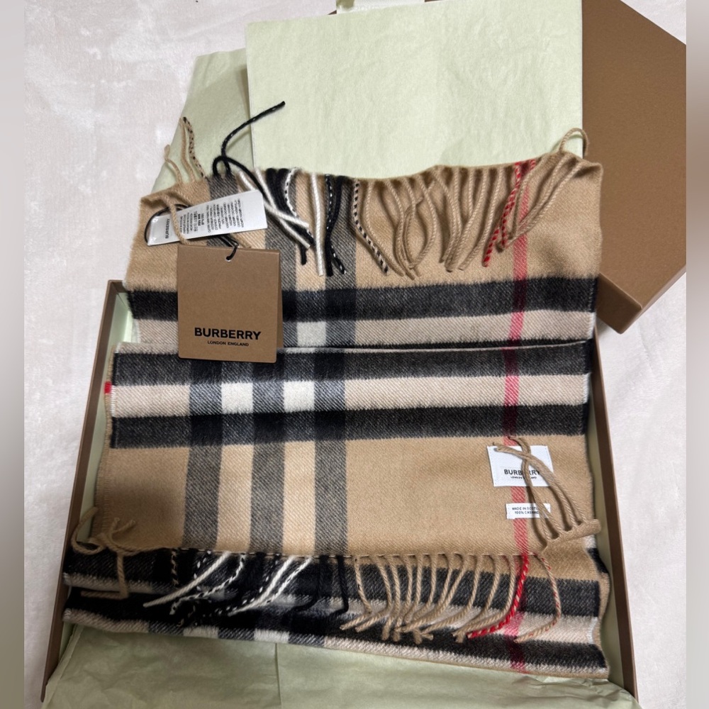 Burberry scarf